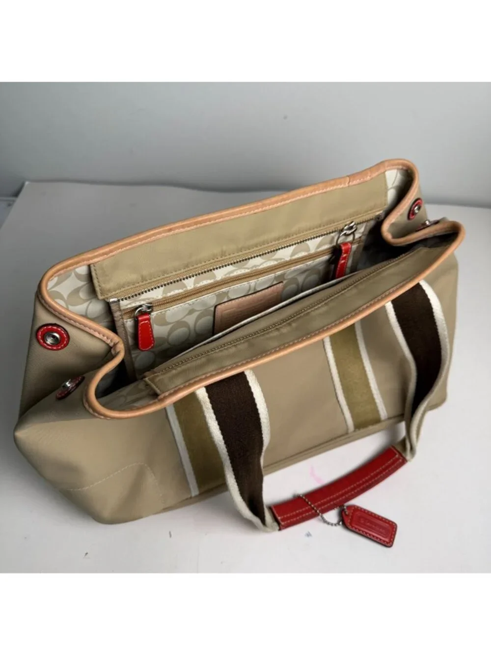 Coach Vintage 2005 Hampton Nylon Tote Bag Medium Tan Red Coastal Preppy Y2K